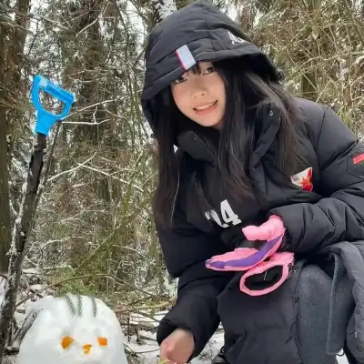 卞梅